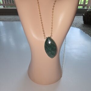 Emerald quartz necklace